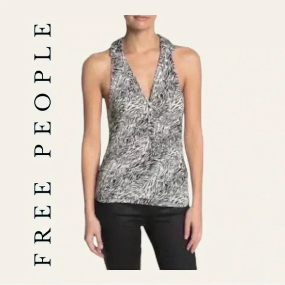 0432. FREE PEOPLE COCO PRINT TANK TOP SIZE SMALL BLACK AND WHITE IN COLOR COLLAR - Picture 1 of 13